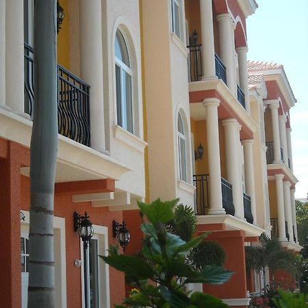 Mediterranean Three Story Beach Townhouse St. Pete Beach Buitenkant foto