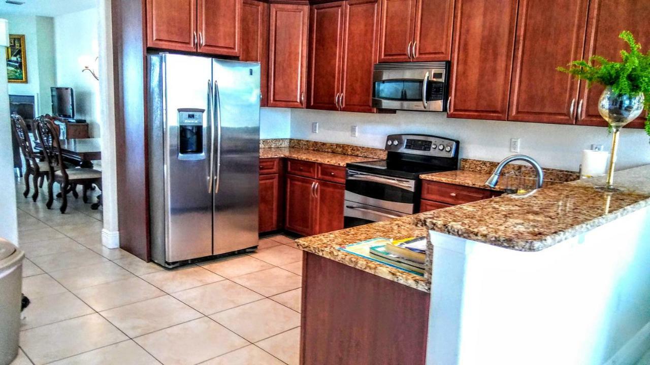 Mediterranean Three Story Beach Townhouse St. Pete Beach Buitenkant foto