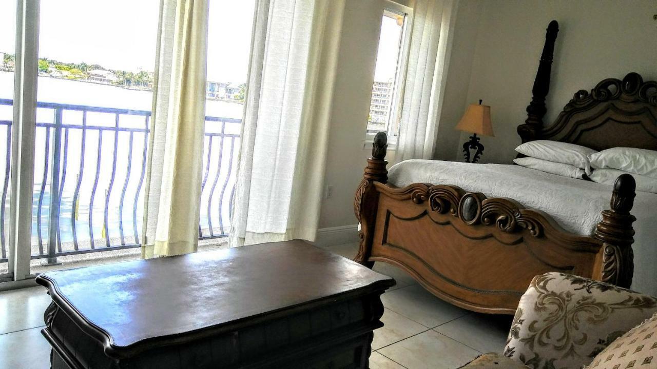 Mediterranean Three Story Beach Townhouse St. Pete Beach Buitenkant foto
